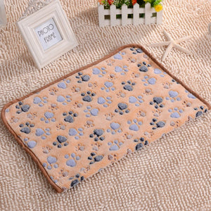 3 Sizes Cute Warm Pet Bed Mat Cover Towel Handcrafted Cat Dog Fleece Soft Blanket for Small Medium Large dogs Puppy Pet Supplies