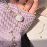 2023 New Fashion Trend Unique Design Elegant Delicate Sweet Pearl Camellia Necklace For Women Jewelry Wedding Party Premium Gift